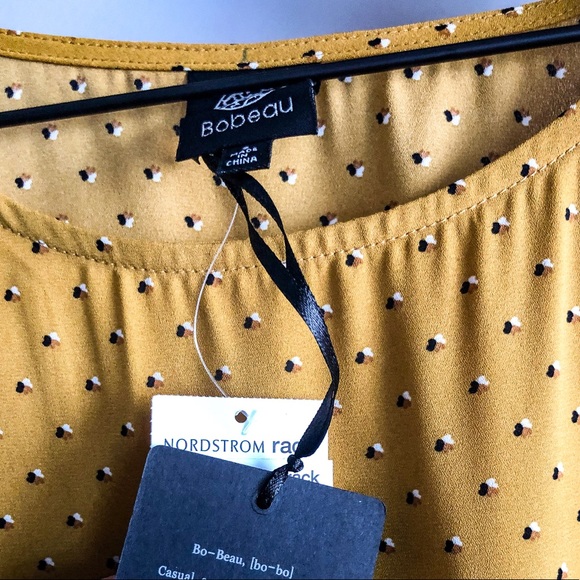 NWT Bobeau SZ S Flutter Sleeve Dot Motif Top! - Picture 3 of 7